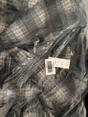 Hollister Black and Gray Plaid Flannel Shirt